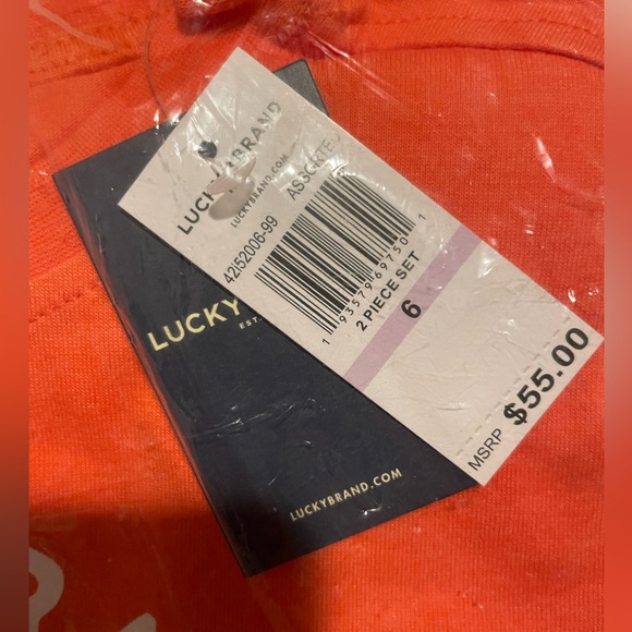 Boys Lucky Brand T-Shirt and Shorts - Picture 5 of 5